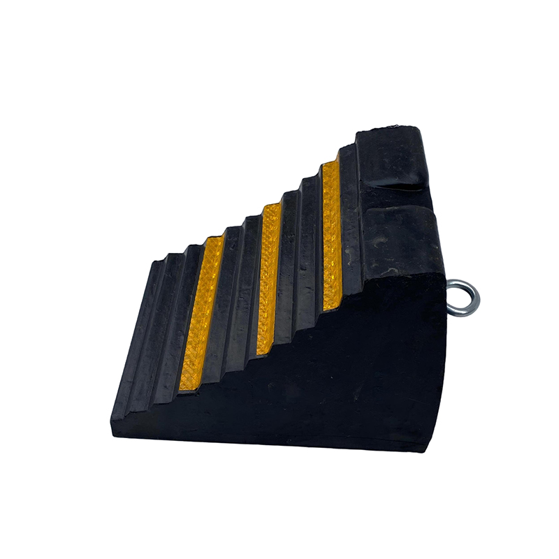 Cục chặn bánh xe PS014