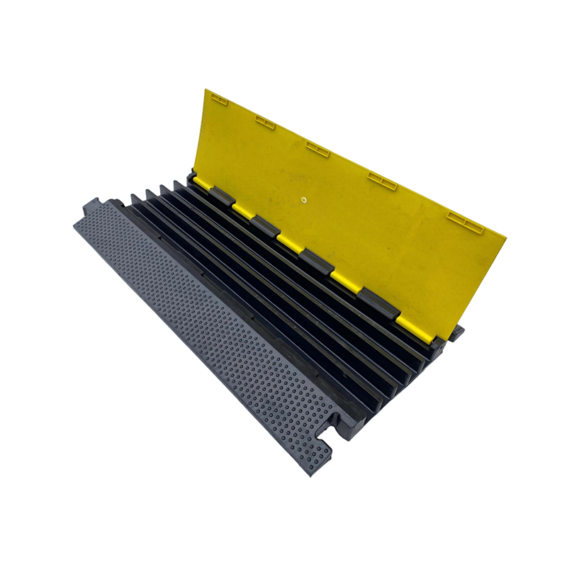 SH018-5S Bộ bảo vệ cáp nhựa và cao su lồng vào nhau hạng nặng